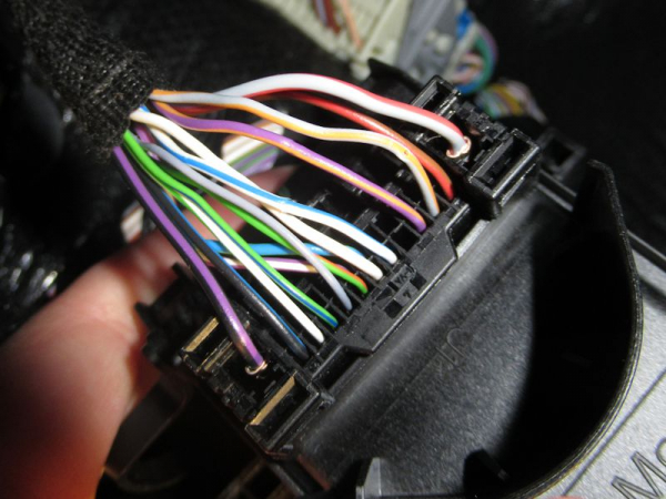 Einparkhilfe 8019 Funk 8 Sensoren Front&Heck 18mm/16mm mit Ford Kabel+Can Modul